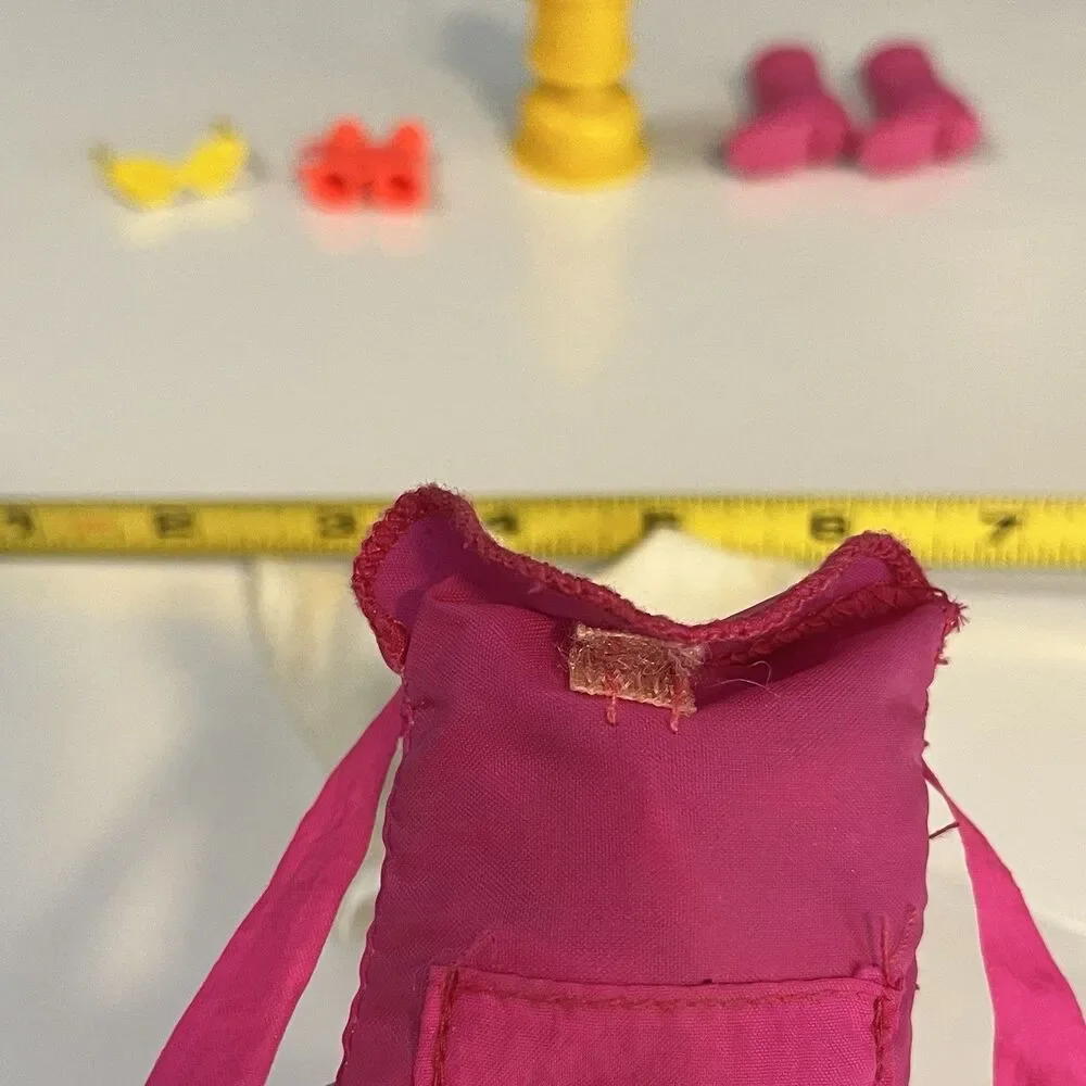 Vintage 1993 Mattel “Camp Barbie” #11074 Fashion Lot 6 Piece Set